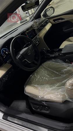 تۆیۆتا کامری